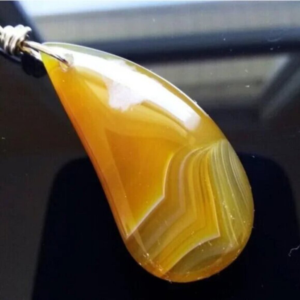 Honey Yellow Tangerine Agate Teardrop Pendant • Vibrant Spring Sunshine Drop - Picture 5 of 9